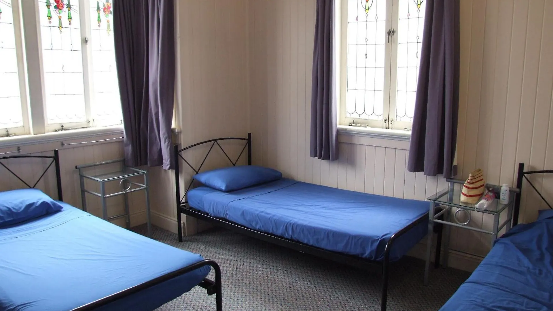 Cairns Girls Hostel